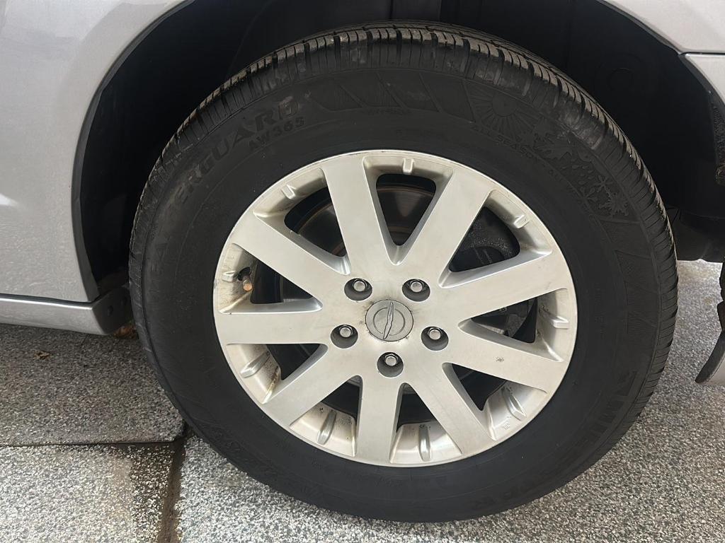 used 2015 Chrysler Town & Country car, priced at $8,988