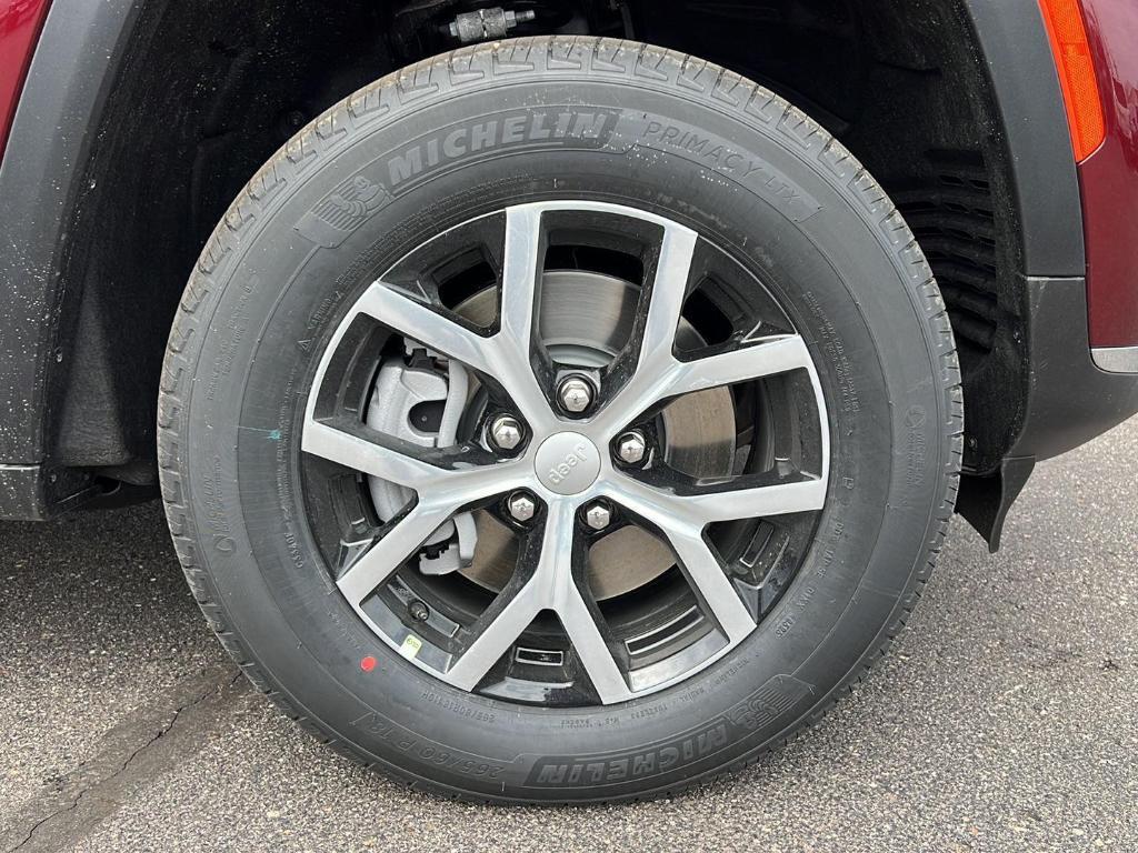 new 2025 Jeep Grand Cherokee L car, priced at $50,032