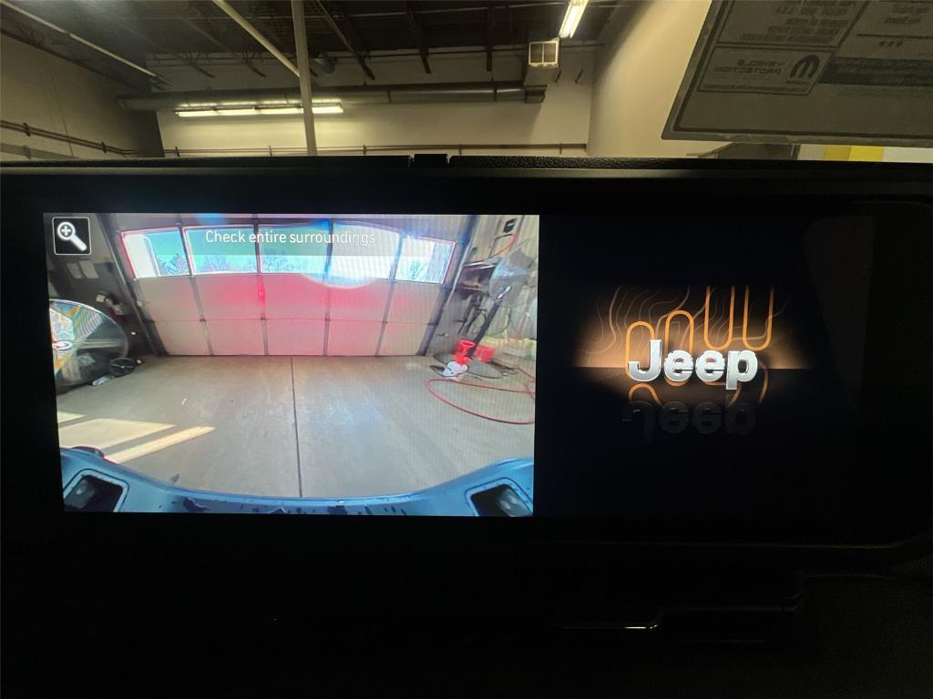 new 2025 Jeep Gladiator car, priced at $47,735