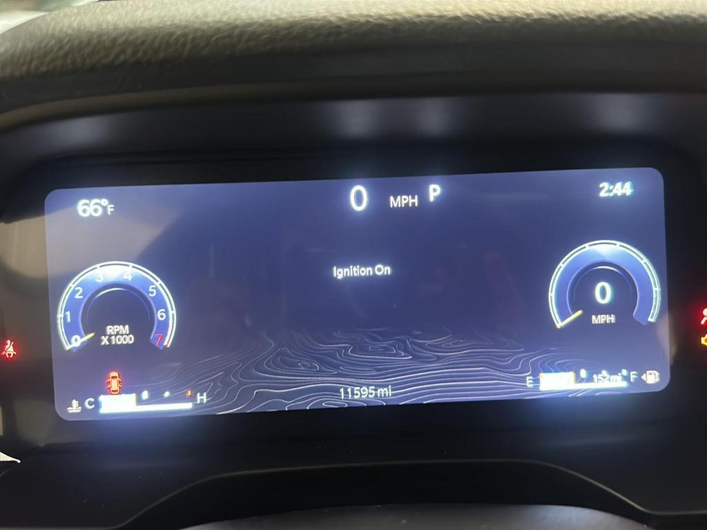 used 2024 Jeep Grand Cherokee car, priced at $38,499