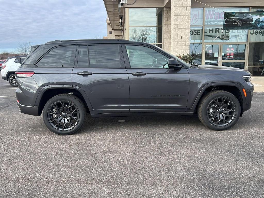 new 2025 Jeep Grand Cherokee car, priced at $65,169