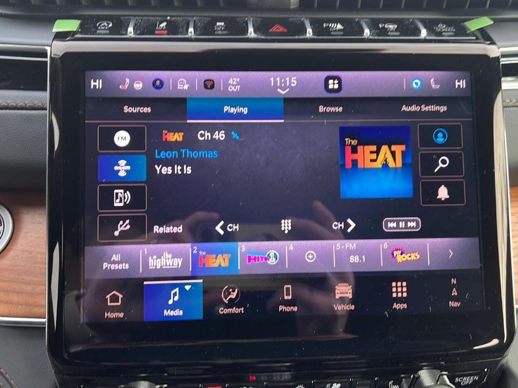 new 2025 Jeep Grand Cherokee car, priced at $65,169