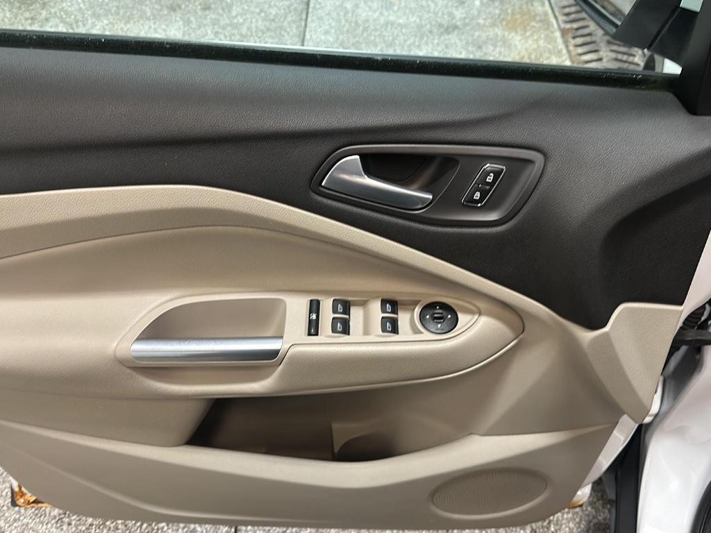 used 2014 Ford Escape car, priced at $8,888