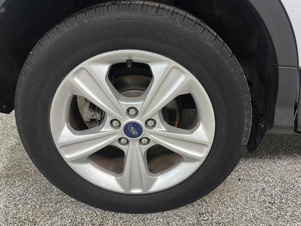 used 2014 Ford Escape car, priced at $8,888