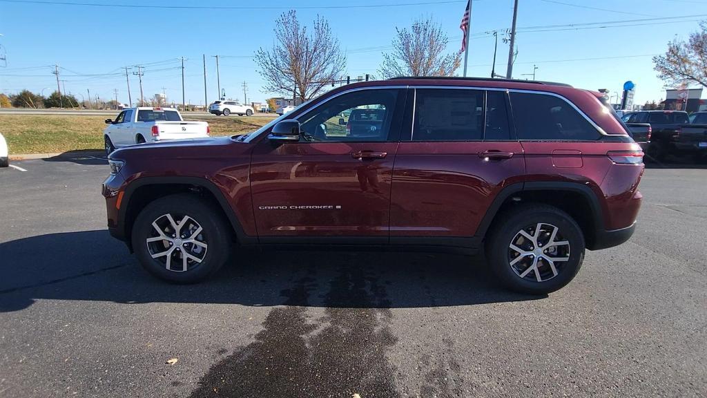 new 2025 Jeep Grand Cherokee car, priced at $51,035