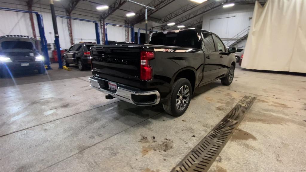 used 2024 Chevrolet Silverado 1500 car, priced at $42,488