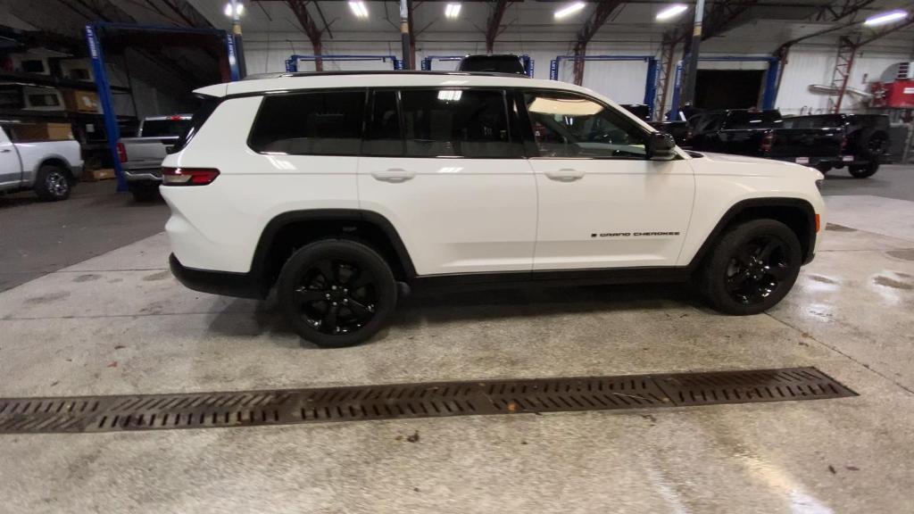 used 2023 Jeep Grand Cherokee L car, priced at $38,749