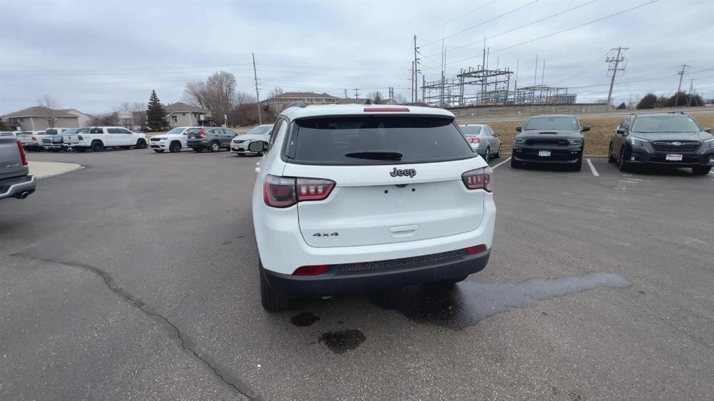 new 2025 Jeep Compass car, priced at $28,837