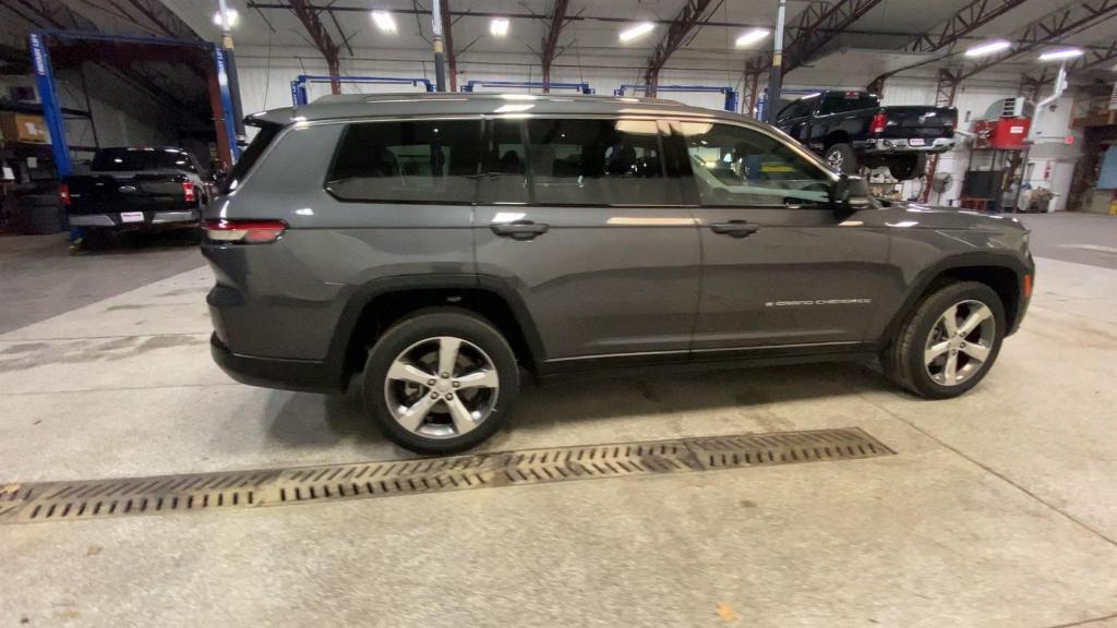 used 2021 Jeep Grand Cherokee L car, priced at $34,999