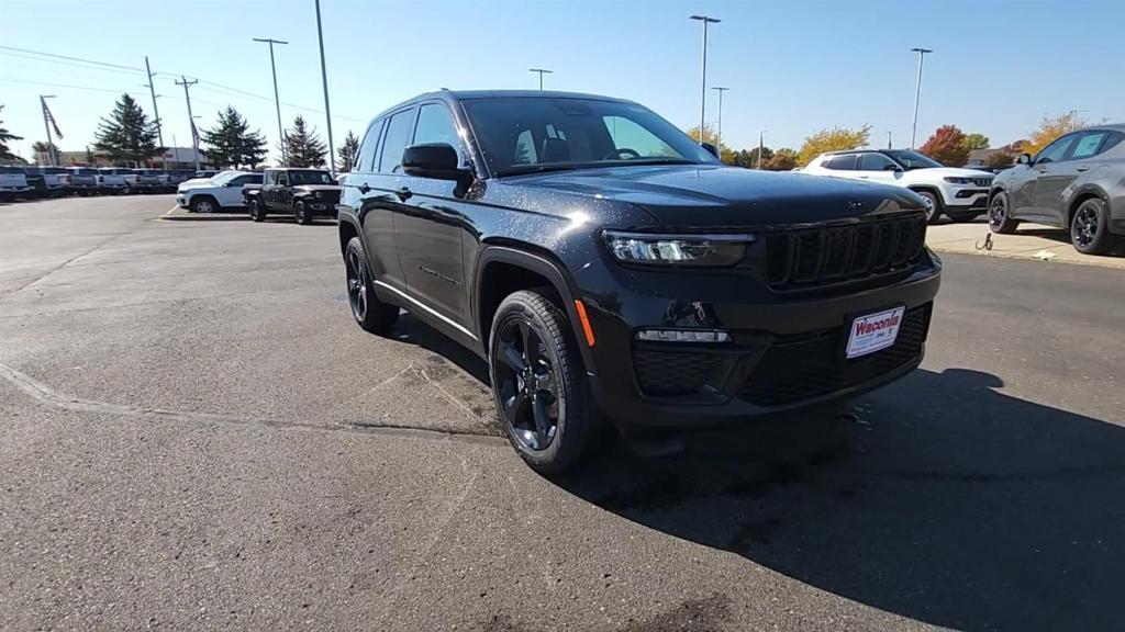 new 2025 Jeep Grand Cherokee car, priced at $50,855