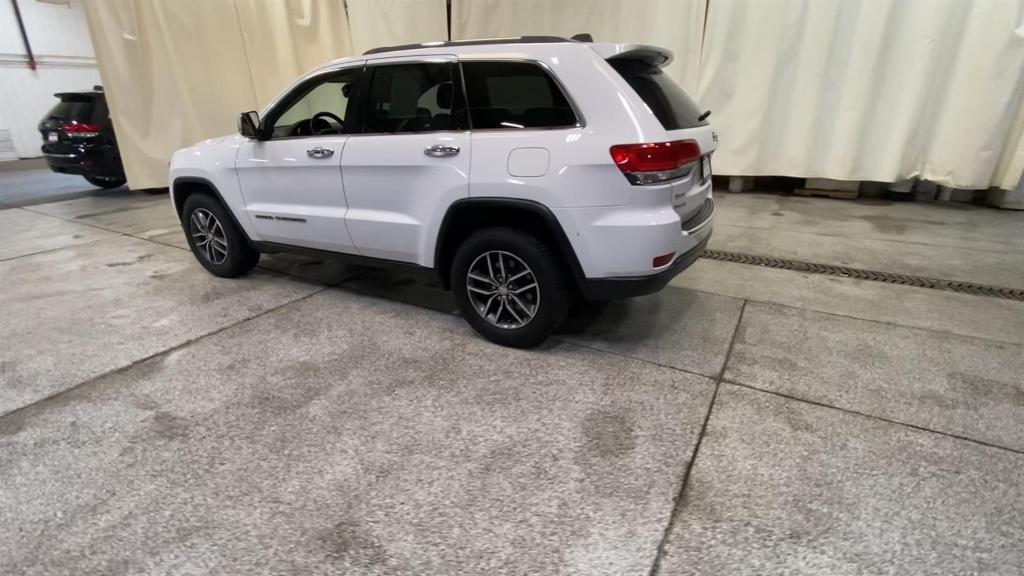 used 2018 Jeep Grand Cherokee car, priced at $19,549