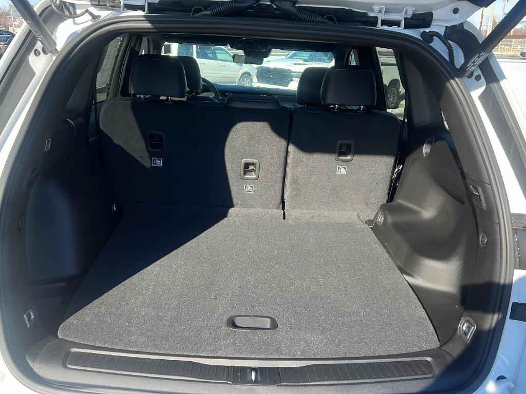 new 2025 Jeep Grand Cherokee car, priced at $51,118