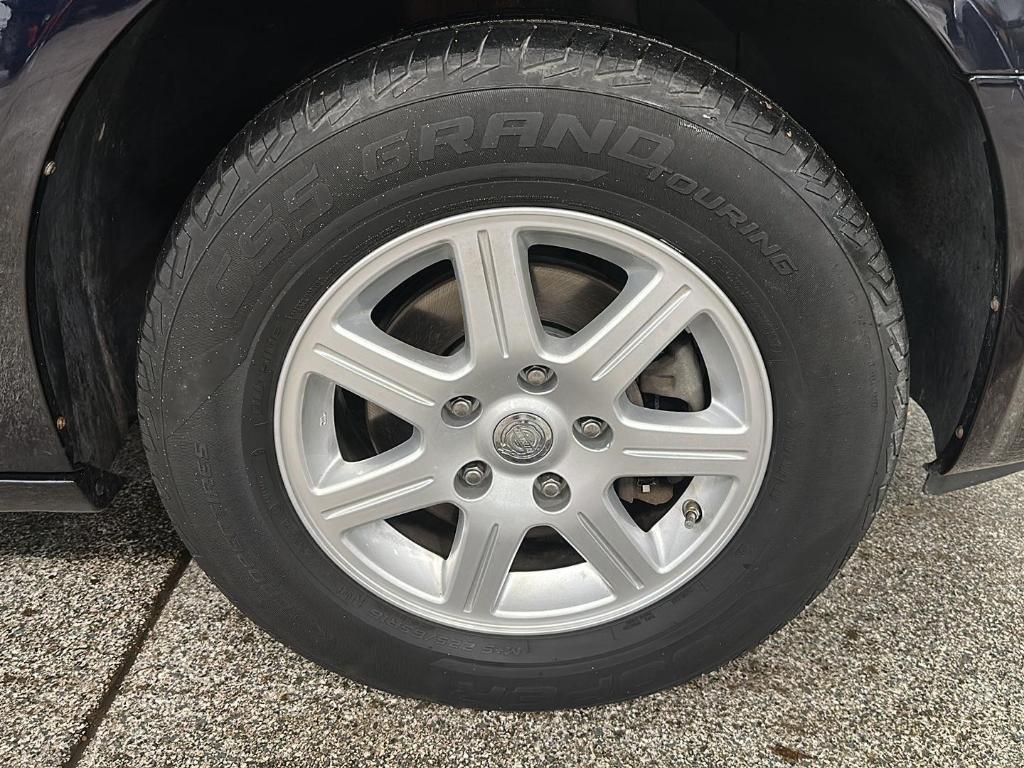used 2010 Chrysler Town & Country car, priced at $10,499