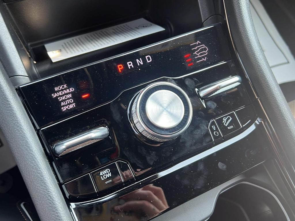 new 2025 Jeep Grand Cherokee car, priced at $55,319