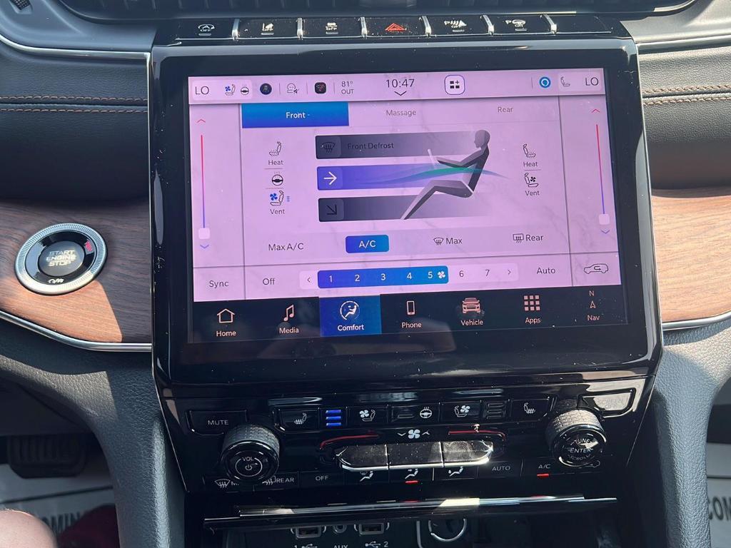 new 2025 Jeep Grand Cherokee car, priced at $55,319