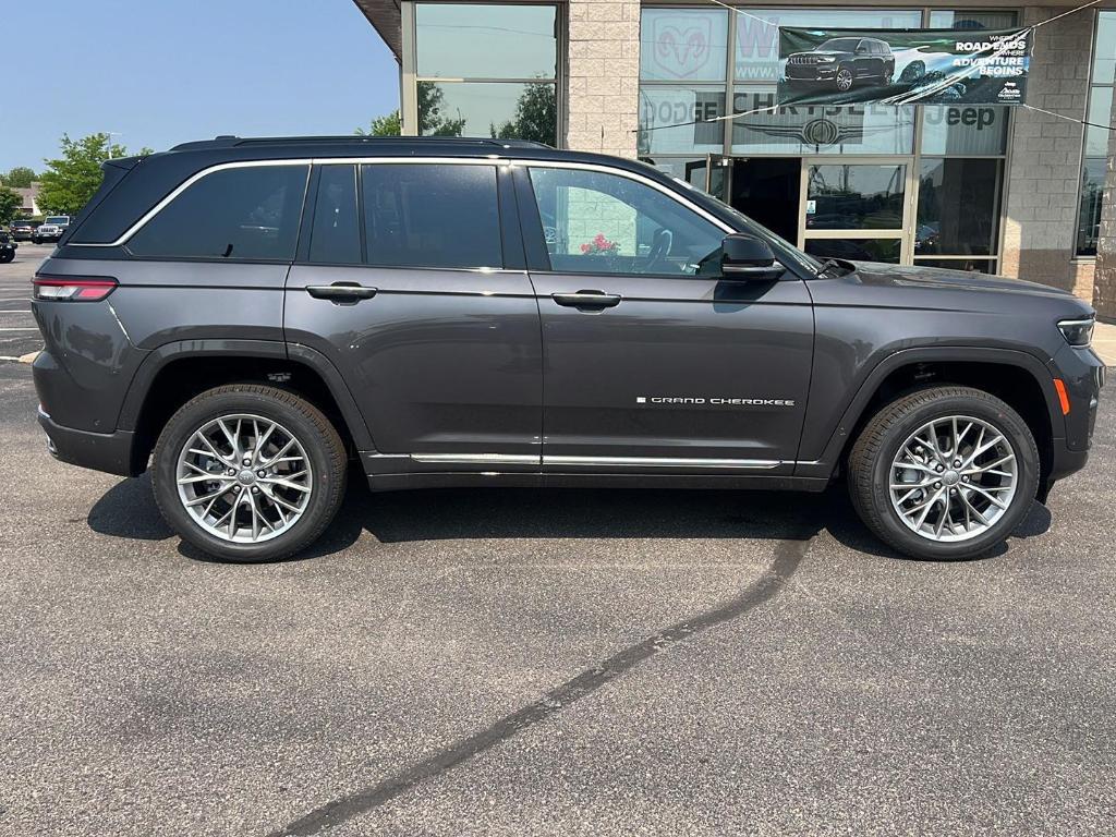 new 2025 Jeep Grand Cherokee car, priced at $55,319