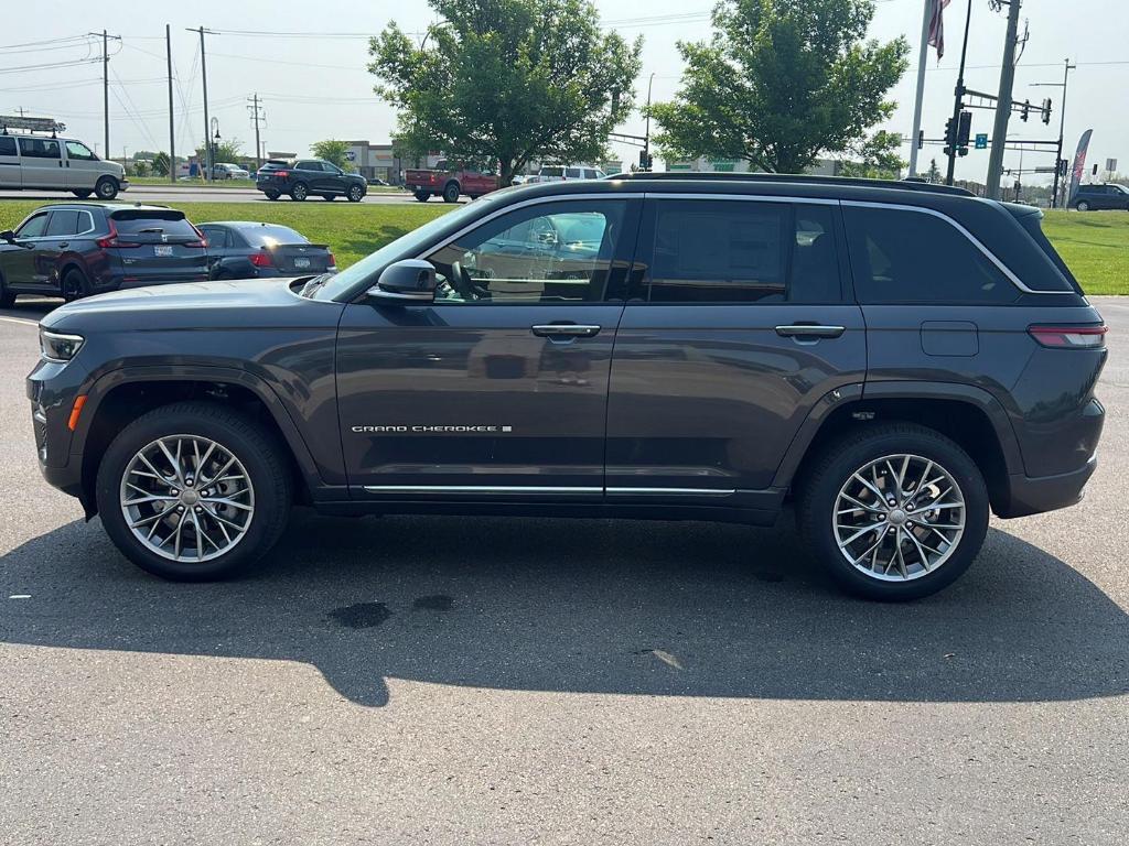 new 2025 Jeep Grand Cherokee car, priced at $55,319