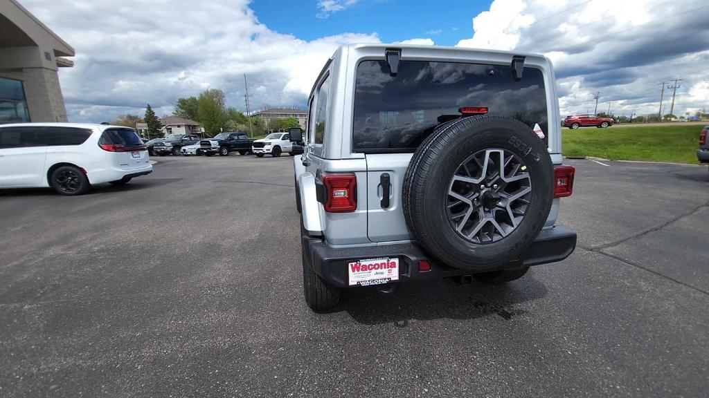 new 2024 Jeep Wrangler car, priced at $52,181