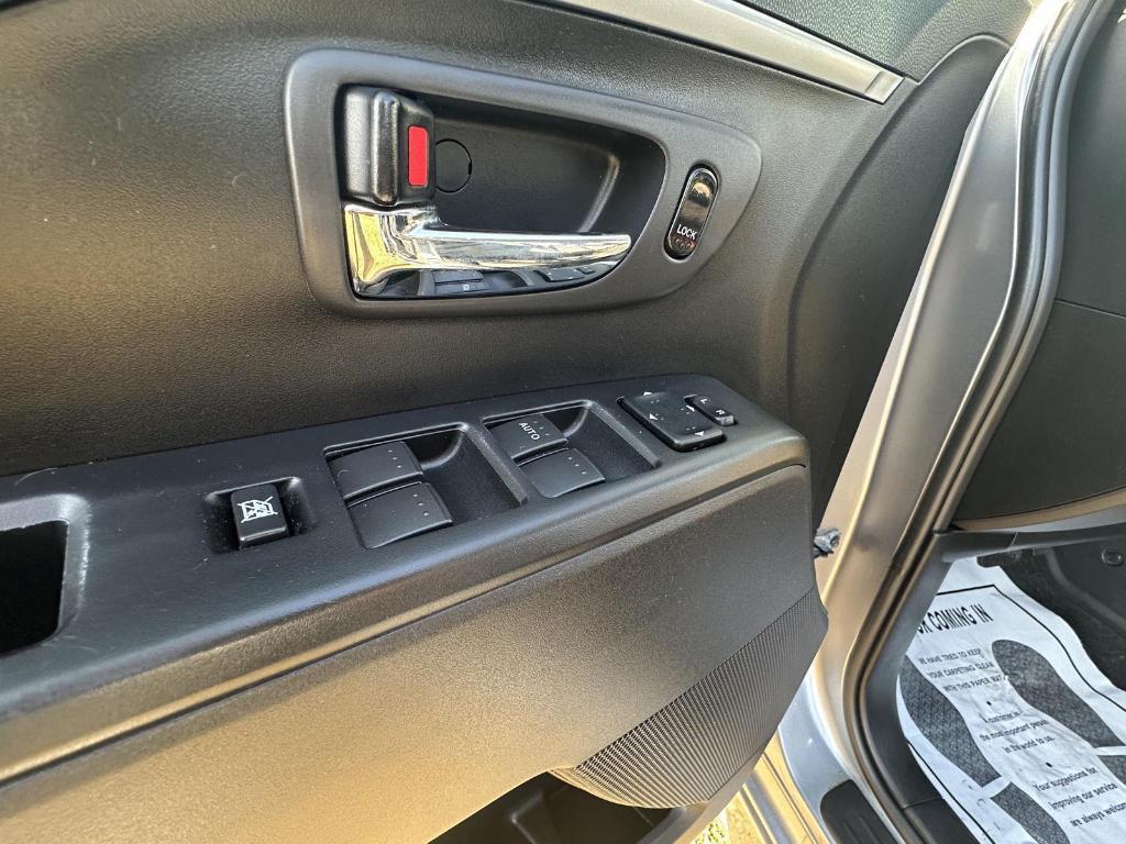 used 2014 Mazda Mazda5 car, priced at $6,988