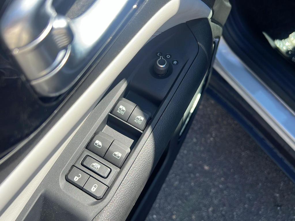 new 2025 Jeep Compass car, priced at $33,243