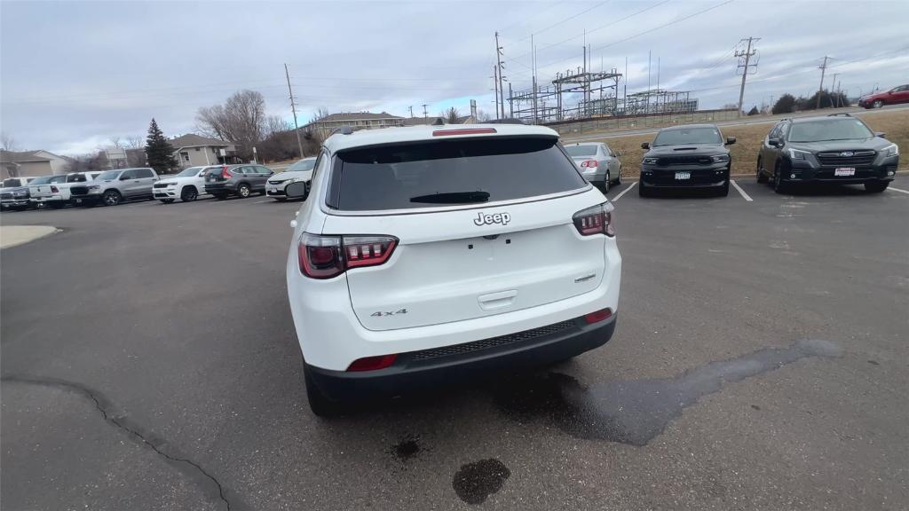 new 2025 Jeep Compass car, priced at $27,001