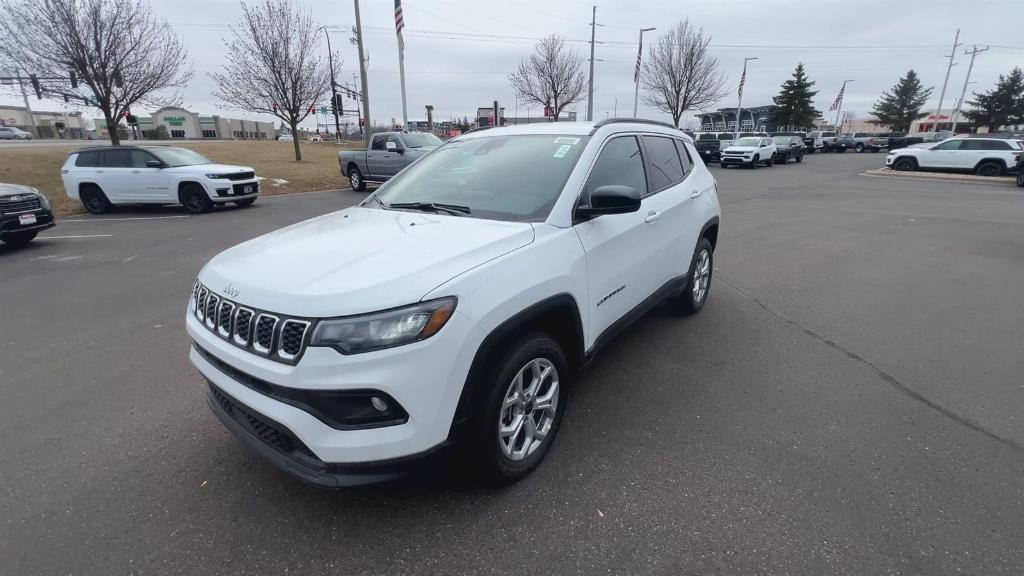 new 2025 Jeep Compass car, priced at $27,001