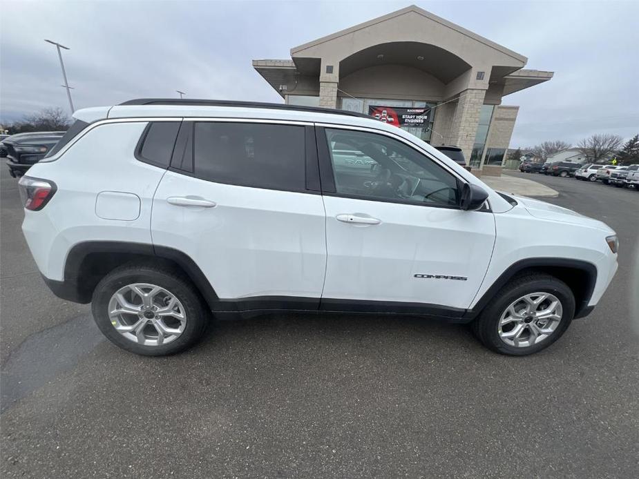 new 2025 Jeep Compass car, priced at $27,001