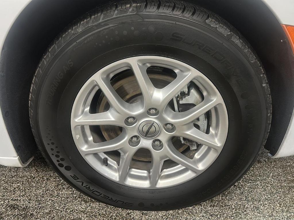 used 2023 Chrysler Pacifica car, priced at $23,499