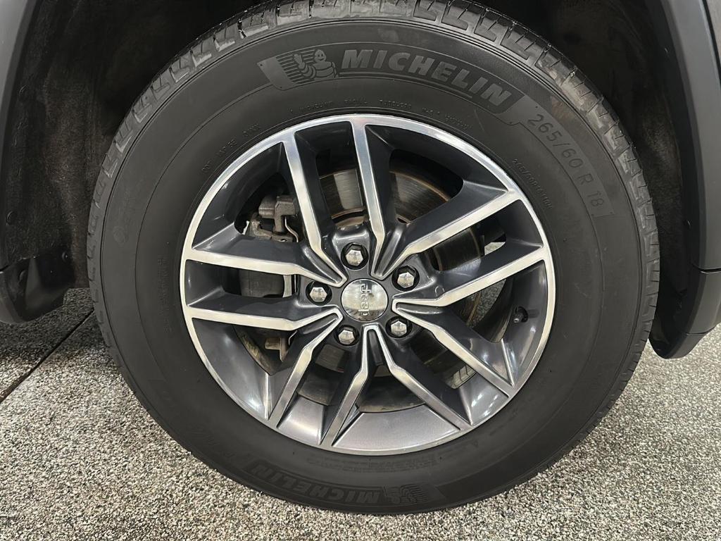 used 2018 Jeep Grand Cherokee car, priced at $15,999