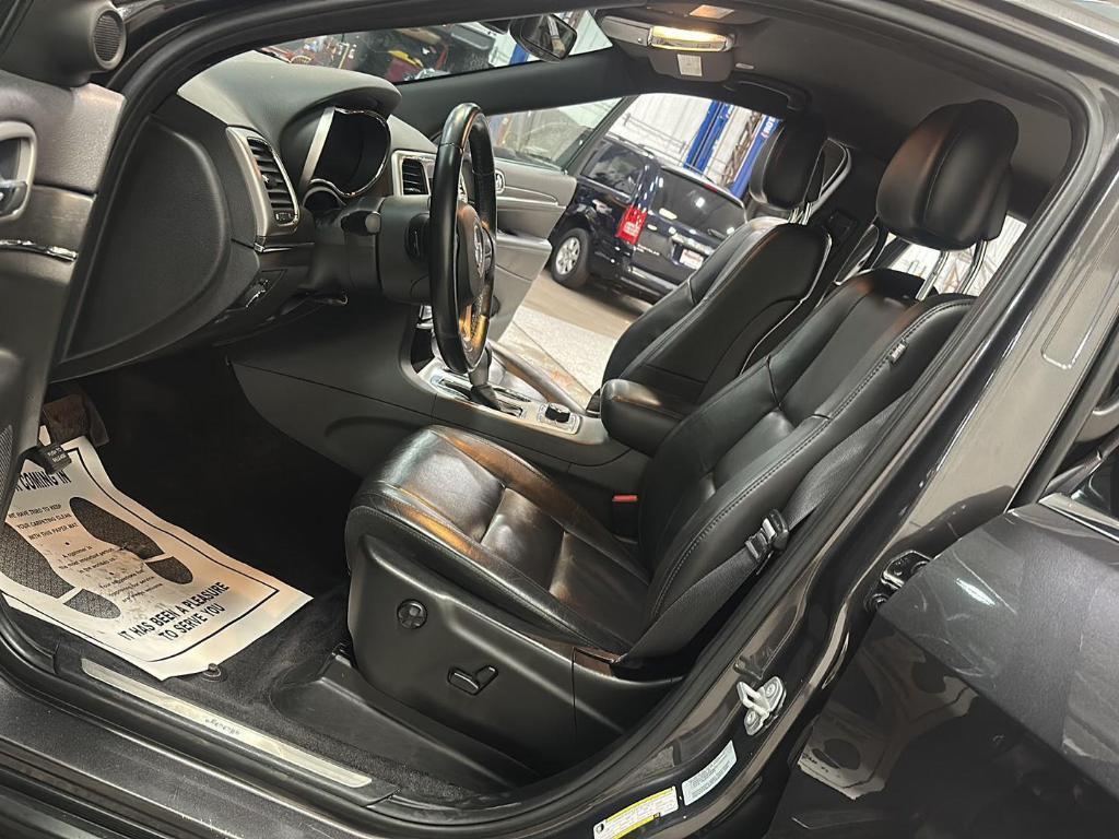 used 2018 Jeep Grand Cherokee car, priced at $15,999