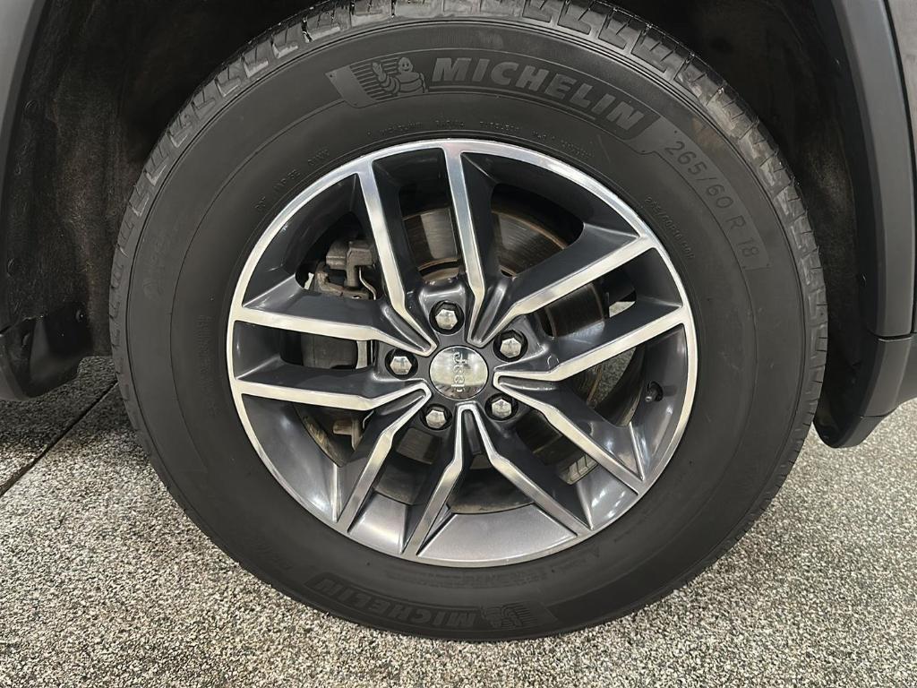 used 2018 Jeep Grand Cherokee car, priced at $15,999