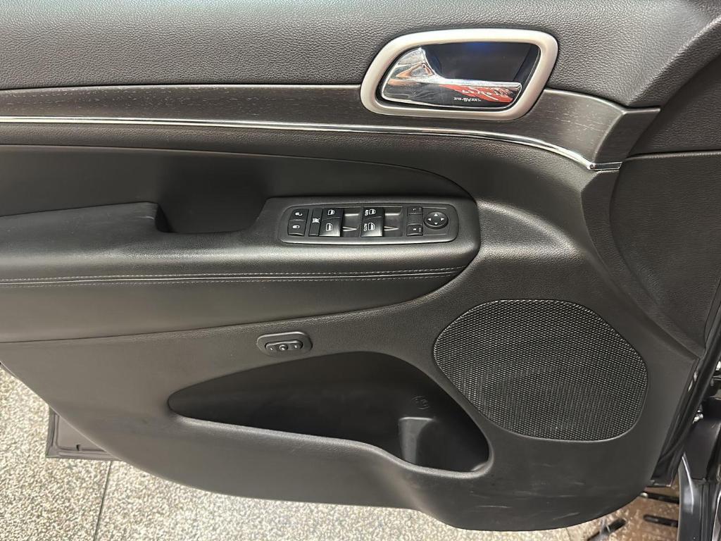 used 2018 Jeep Grand Cherokee car, priced at $15,999