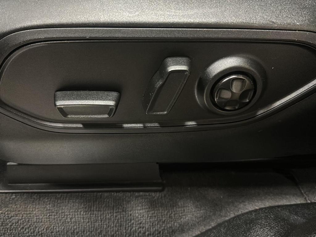 used 2021 Jeep Grand Cherokee L car, priced at $35,499