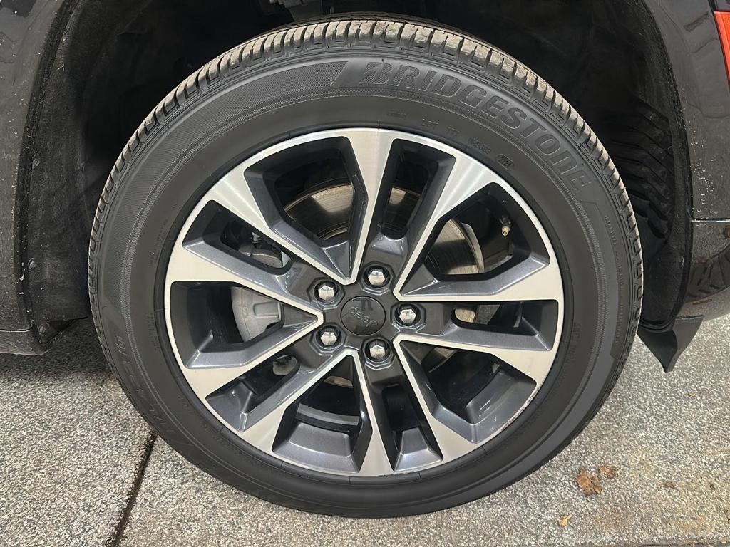 used 2021 Jeep Grand Cherokee L car, priced at $35,499