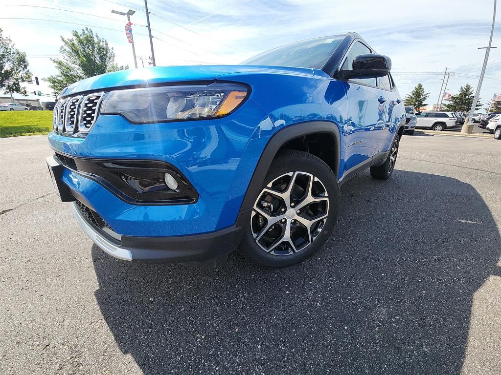 new 2024 Jeep Compass car, priced at $30,691