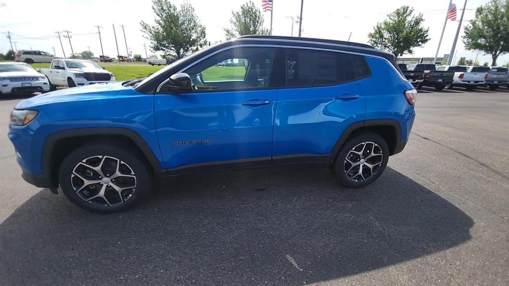 new 2024 Jeep Compass car, priced at $31,091