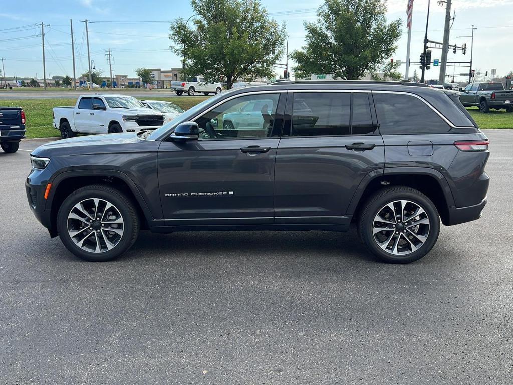 new 2025 Jeep Grand Cherokee car, priced at $58,818