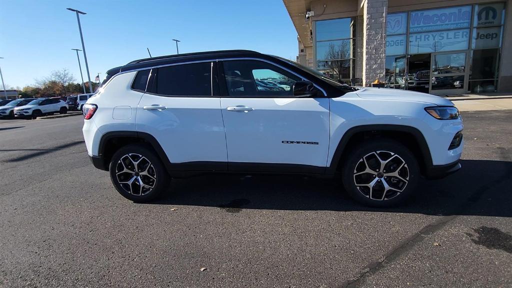 new 2025 Jeep Compass car, priced at $31,962