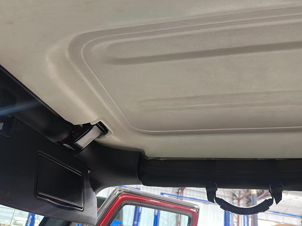 used 2013 Jeep Wrangler Unlimited car, priced at $14,499