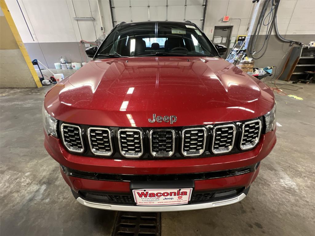 new 2025 Jeep Compass car, priced at $31,010