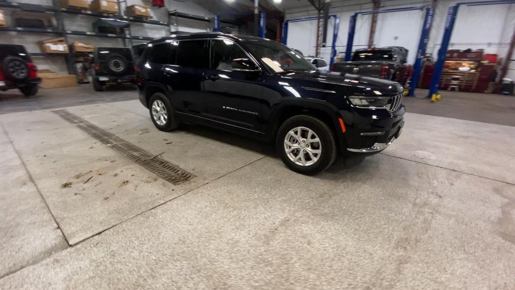 used 2023 Jeep Grand Cherokee L car, priced at $38,999