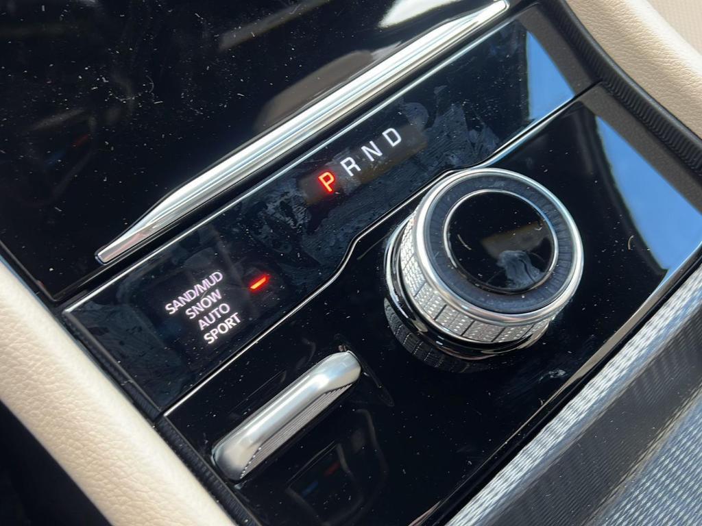 new 2025 Jeep Grand Cherokee car, priced at $49,873