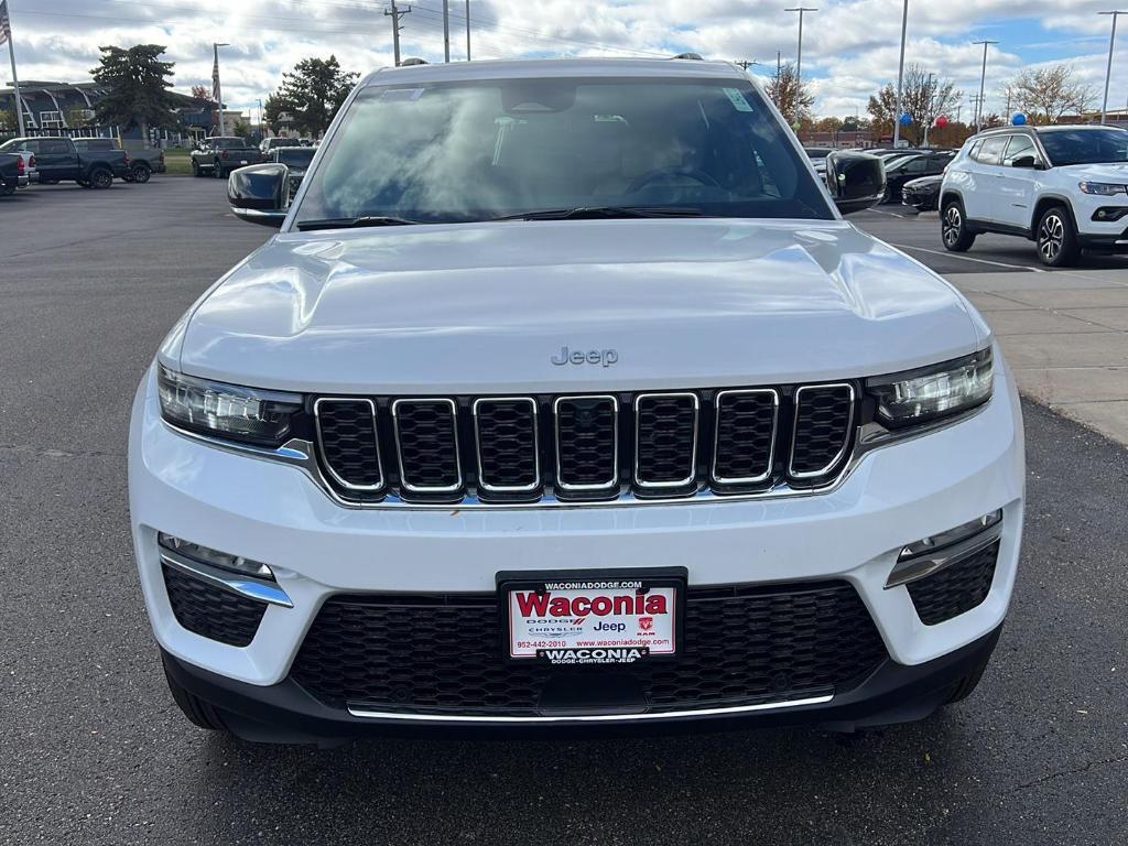 new 2025 Jeep Grand Cherokee car, priced at $49,873