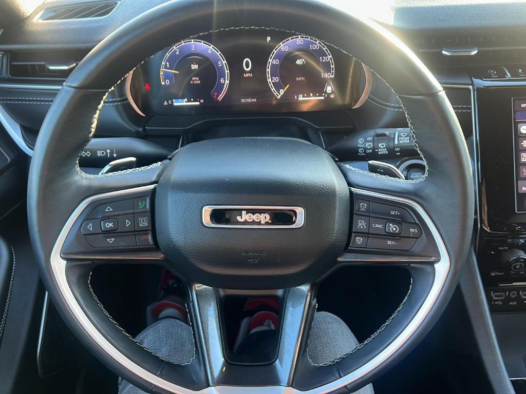 used 2022 Jeep Grand Cherokee car, priced at $31,999