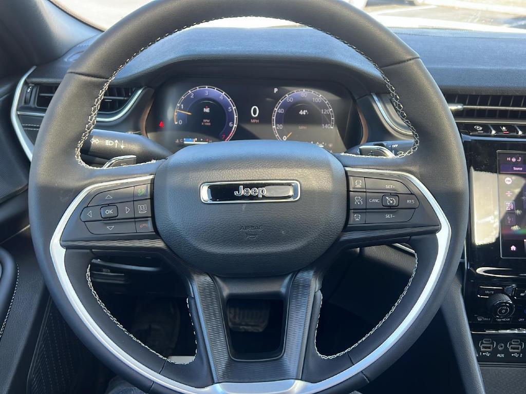 new 2025 Jeep Grand Cherokee L car, priced at $44,879