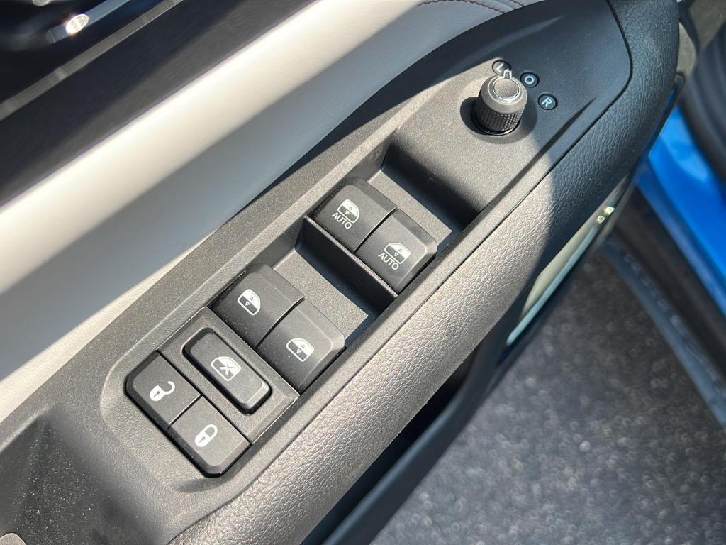 new 2025 Jeep Compass car, priced at $32,835