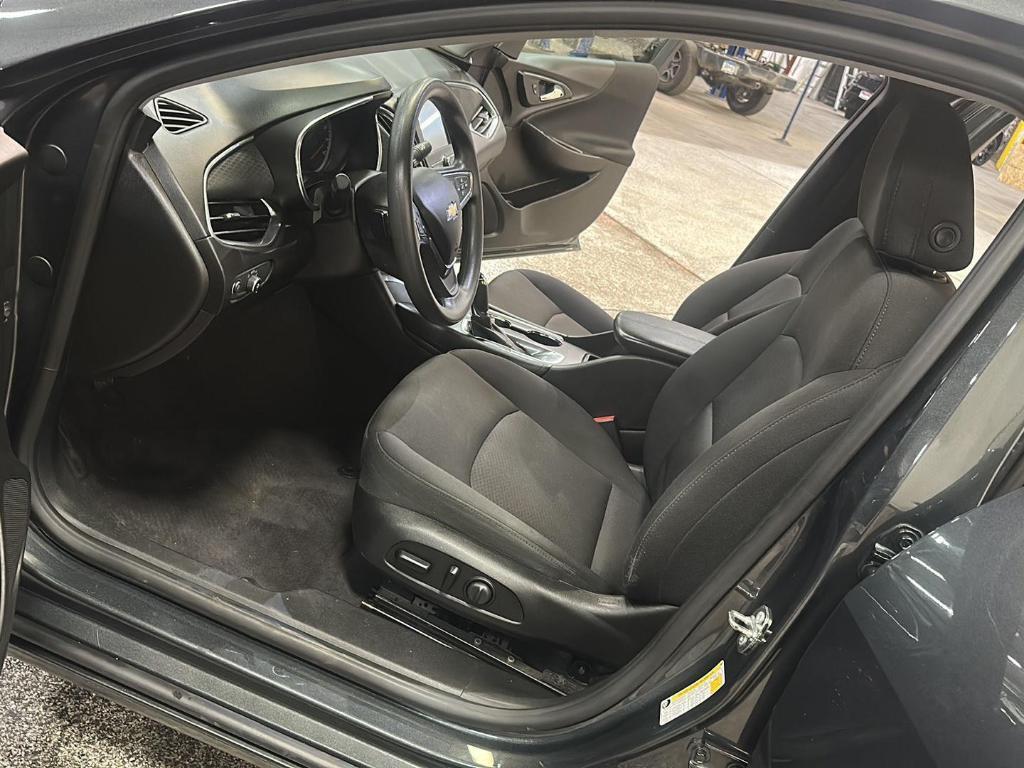 used 2018 Chevrolet Malibu car, priced at $16,488
