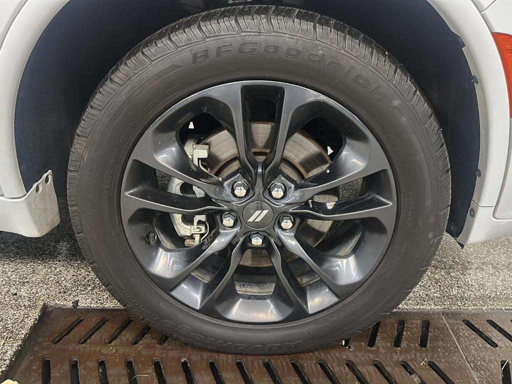 used 2022 Dodge Durango car, priced at $30,299