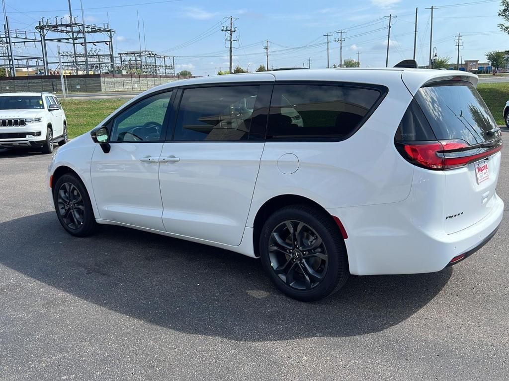 new 2026 Chrysler Pacifica car, priced at $45,155