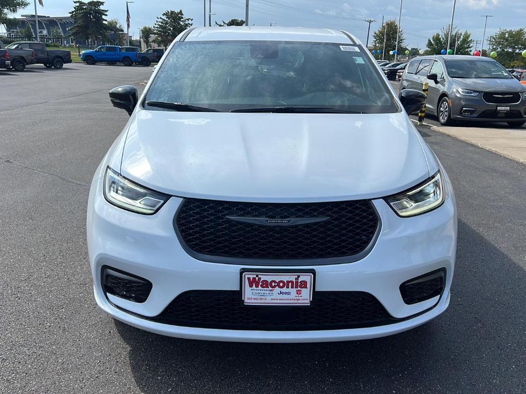 new 2026 Chrysler Pacifica car, priced at $45,155